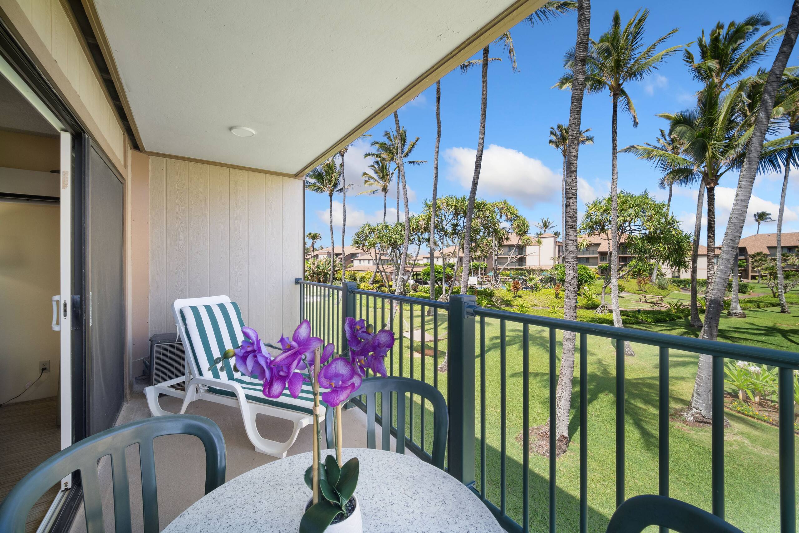 Condo in Kapaa · ★4.56 · 1 bedroom · 2 beds · 1 shared bath - Image 15