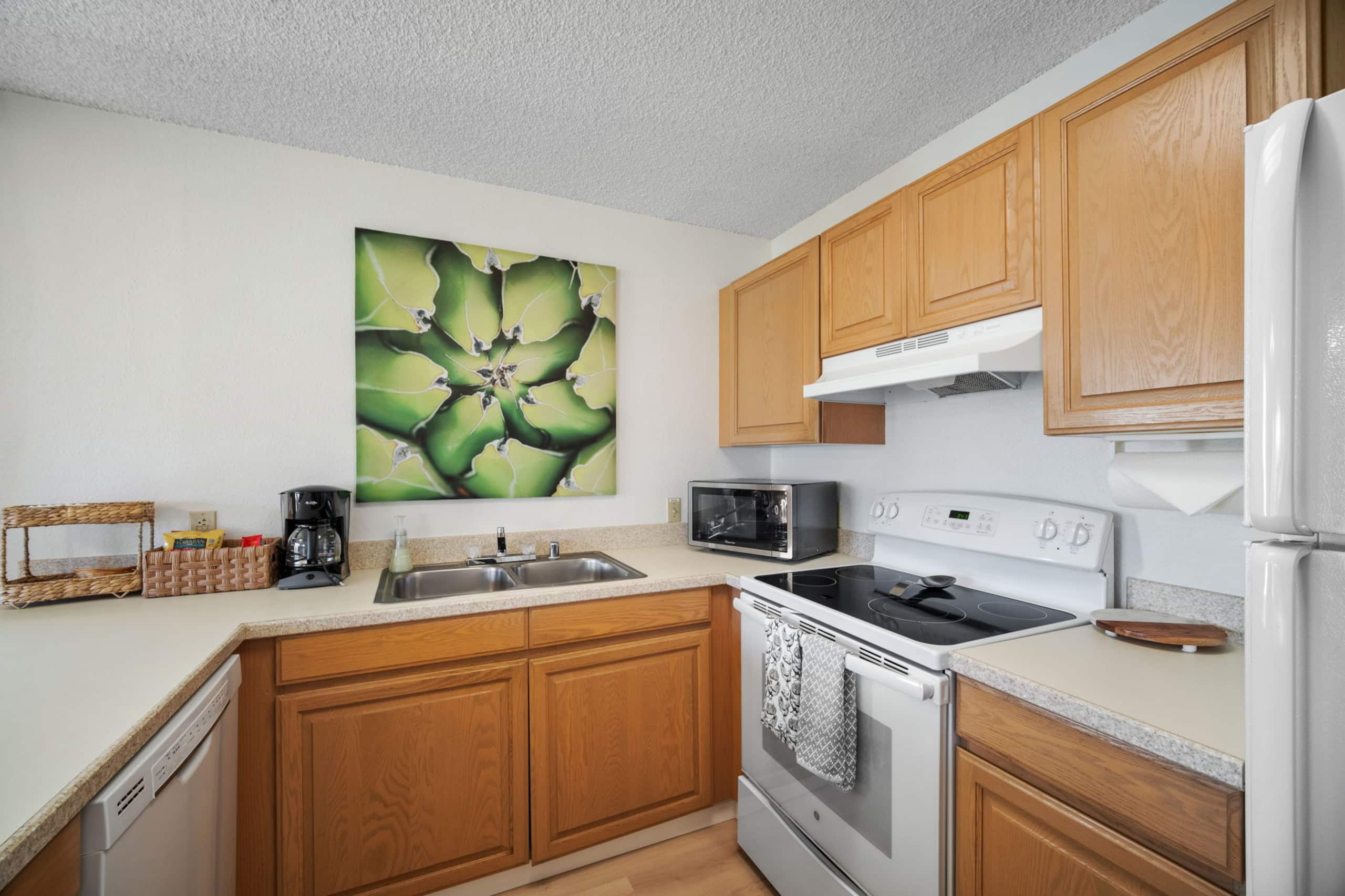 Condo in Kapaa · ★4.56 · 1 bedroom · 2 beds · 1 shared bath - Image 16