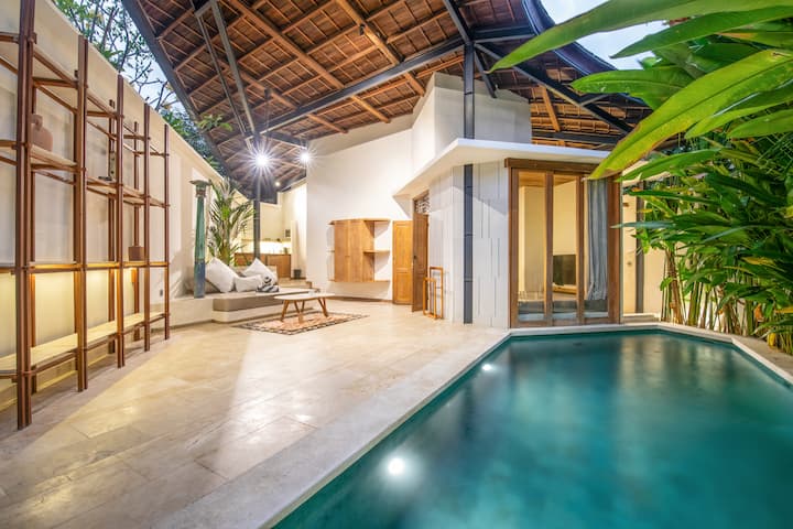 Lush 1-br Villa With Pool, 4 Mins To Echo Beach, - Canggu