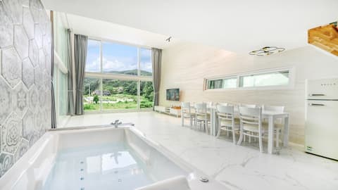 Maldivian-inspired modern interiors