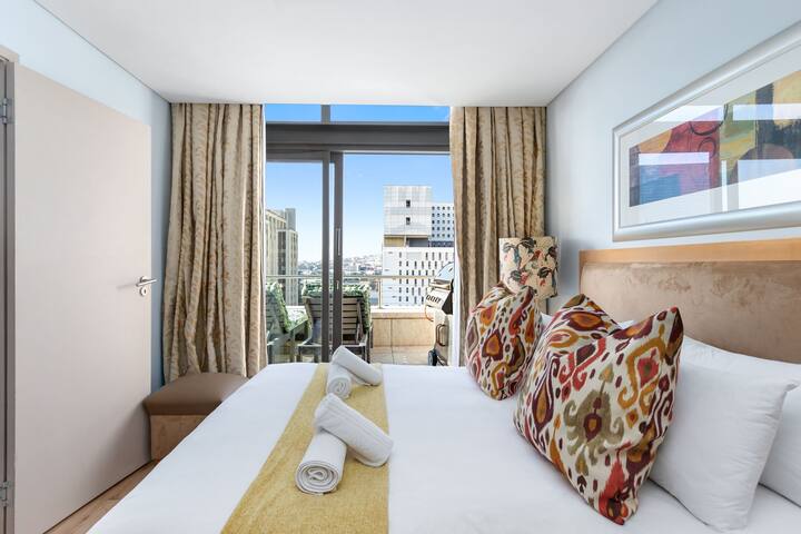 Fountain Suites 1102 gallery image 4