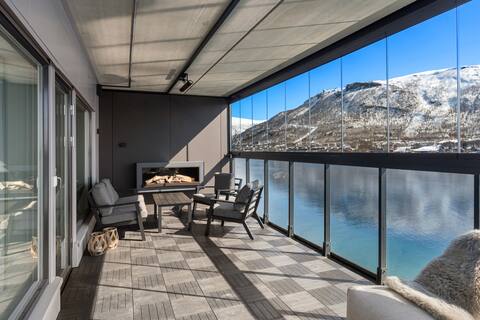 Eight floor Premium Waterfront Penthouse