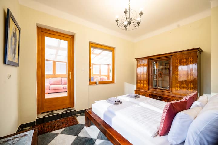 Спална соба 2