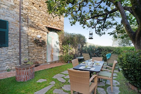 Popular Airbnb listing: Casa Maria in Dolcedo