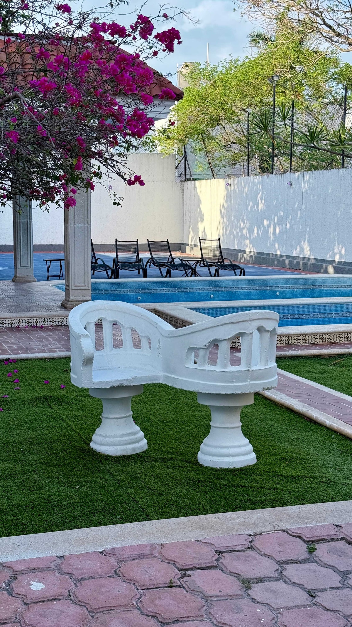 Top Airbnb: Studio Pi, amazing space with a pool and billiards in Ampliación Plan De Ayala