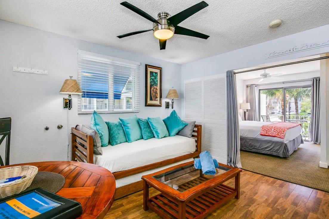 Cool Cabana at Waikiki 1-Bedroom | Lanai + Parking - Condominiums