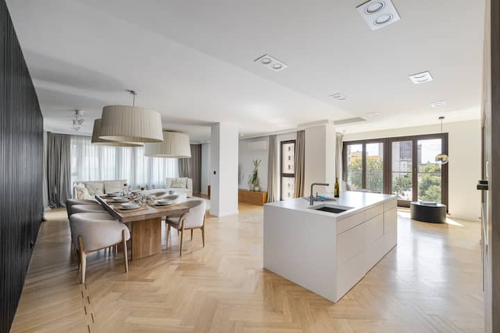 Luxury Apartment | Warsaw Center | 230m² | Sauna