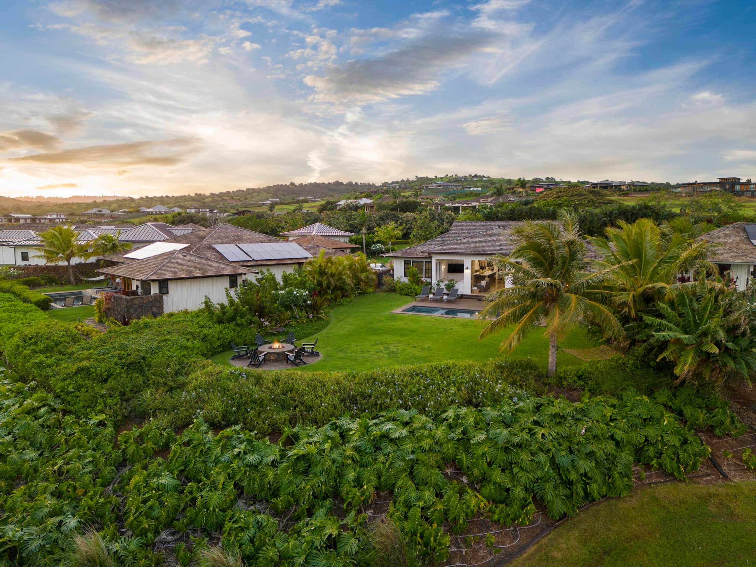 Home in Koloa · ★5.0 · 4 bedrooms · 7 beds · 4 baths - Photo 28