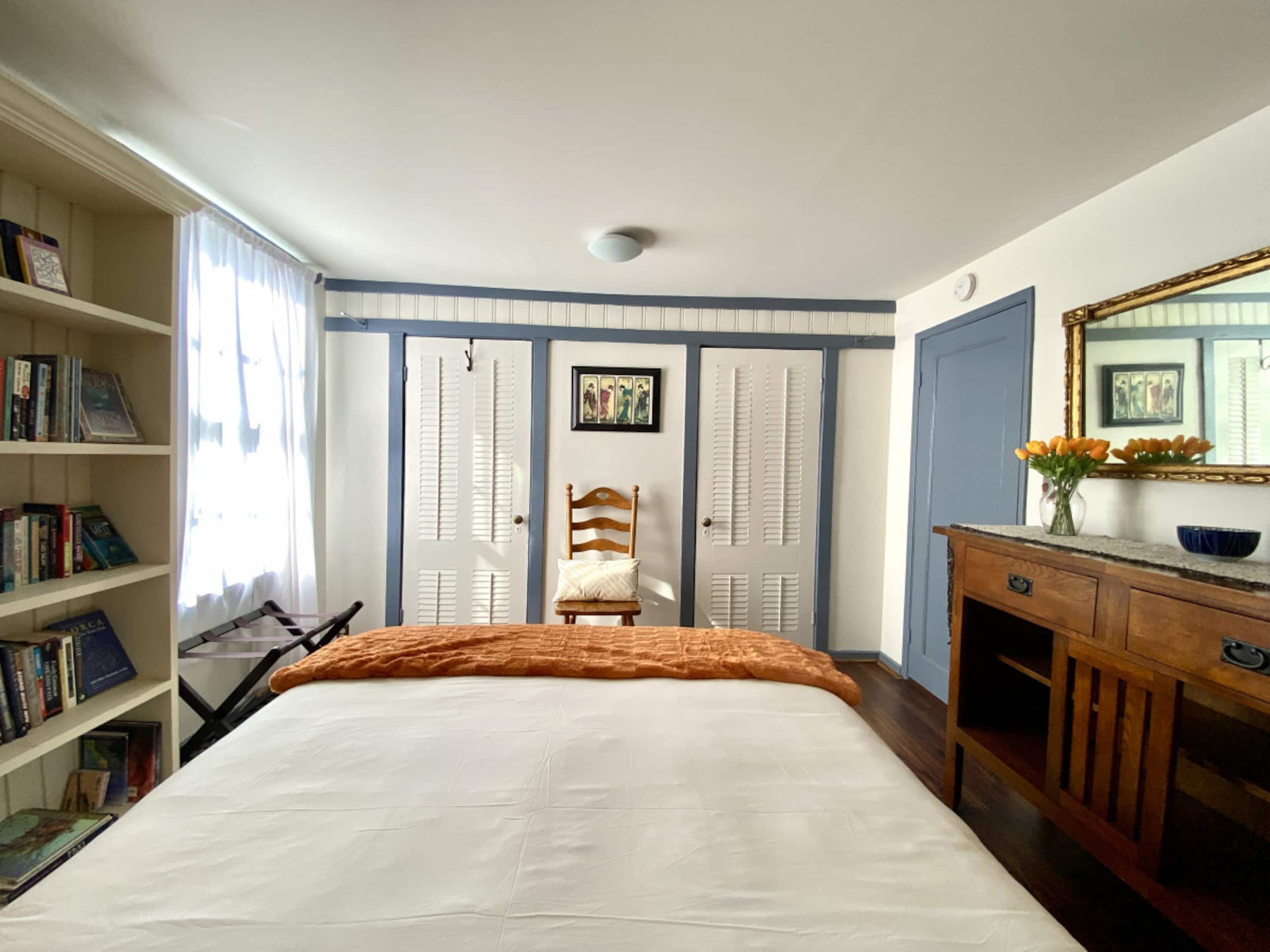 Historic Victorian retreat w/ skyline views - Image 15