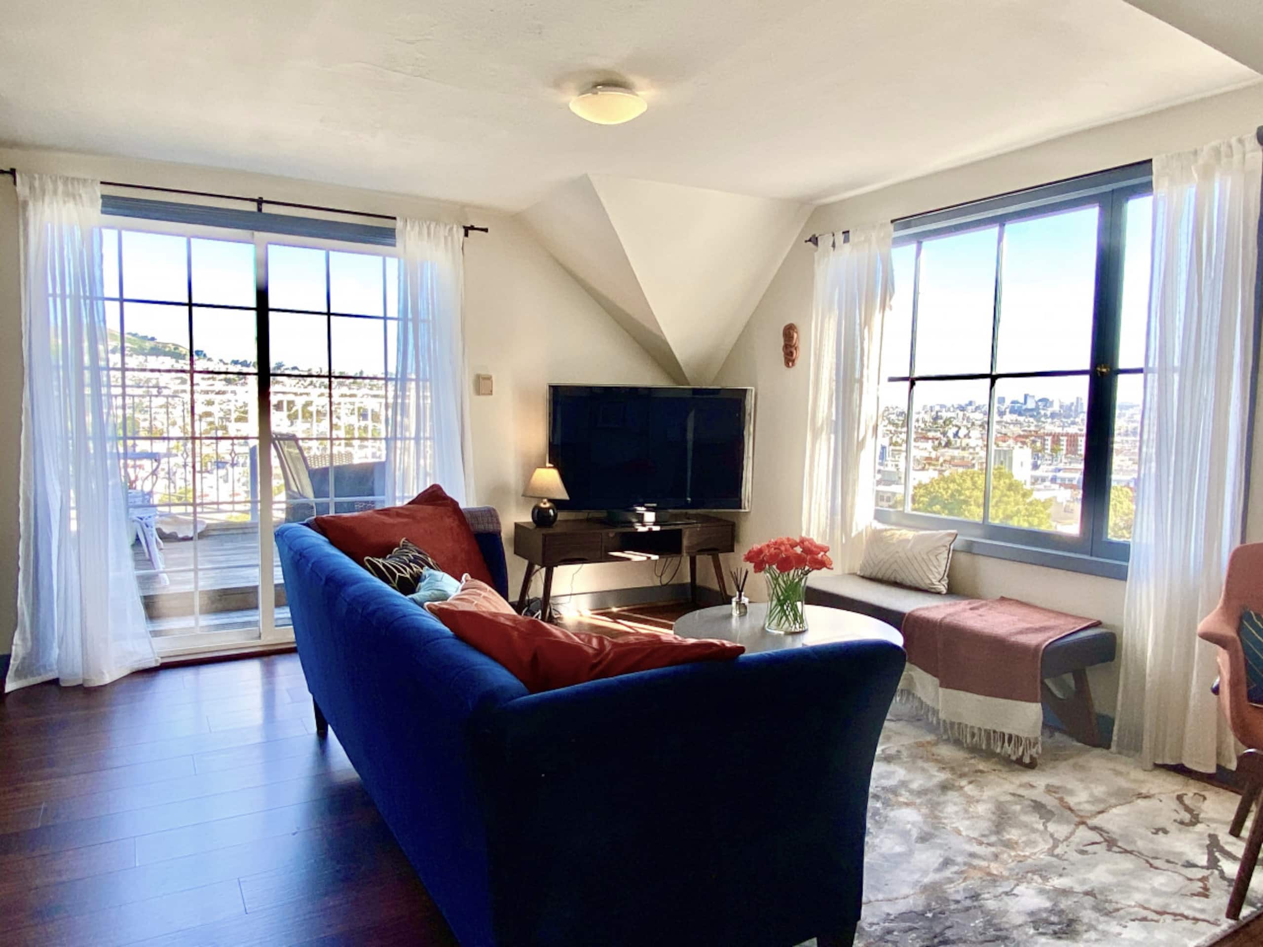 Historic Victorian retreat w/ skyline views - Image 4