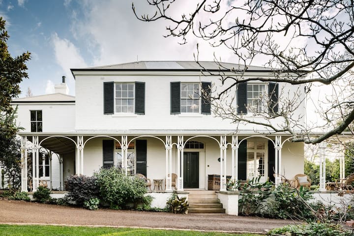 Gorgeous Georgian Beulah House TAS