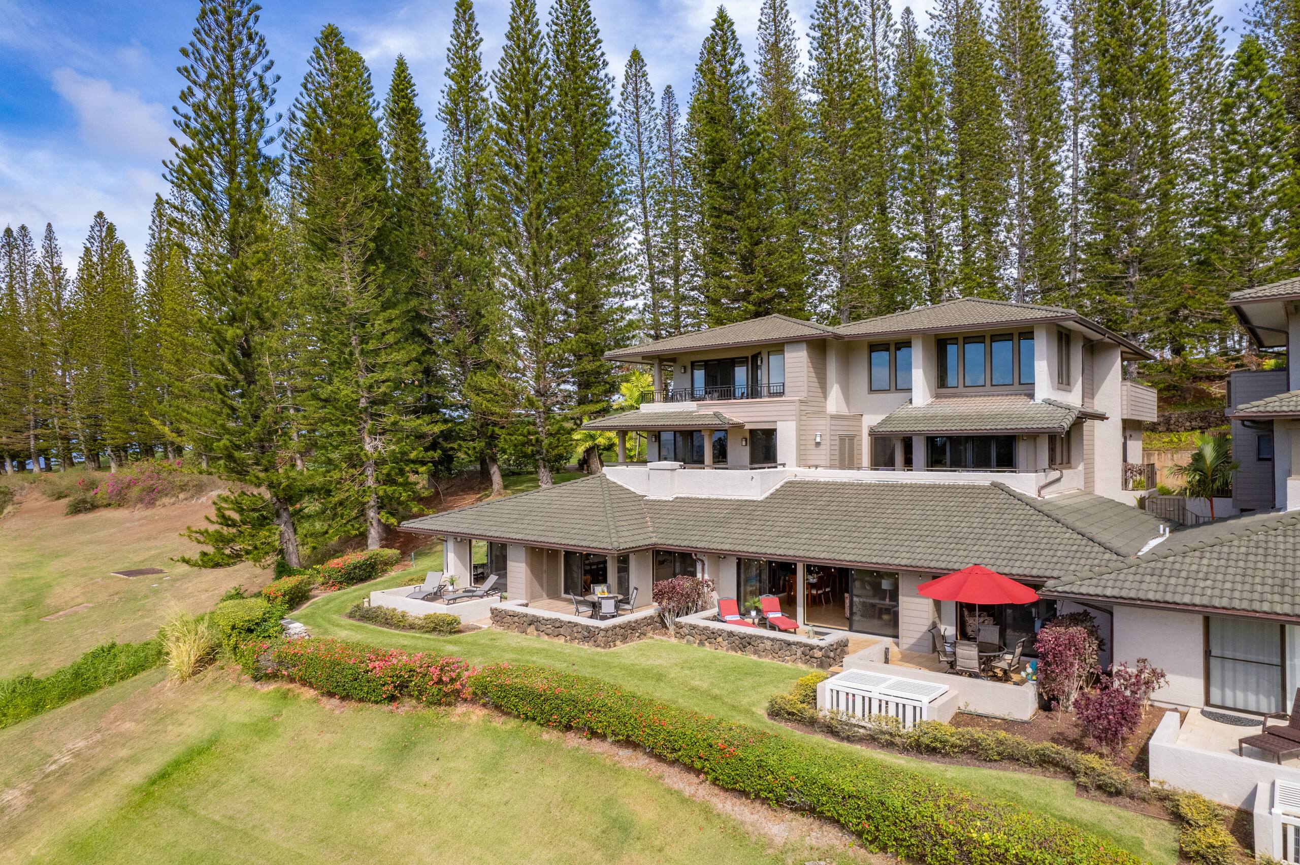Home in Lahaina · ★4.67 · 2 bedrooms · 5 beds · 2 baths - Image 54