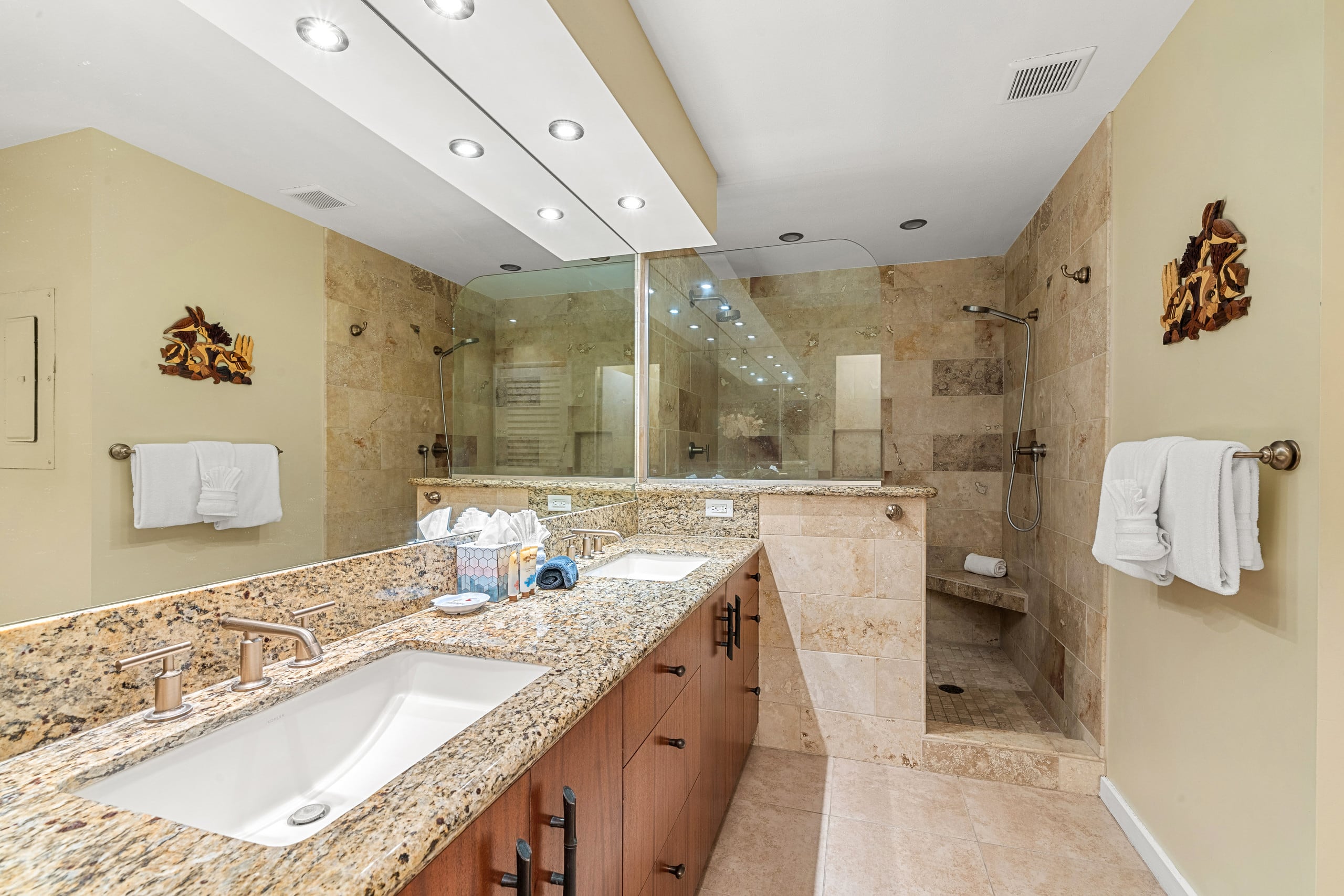 Home in Lahaina · ★4.67 · 2 bedrooms · 5 beds · 2 baths - Image 30