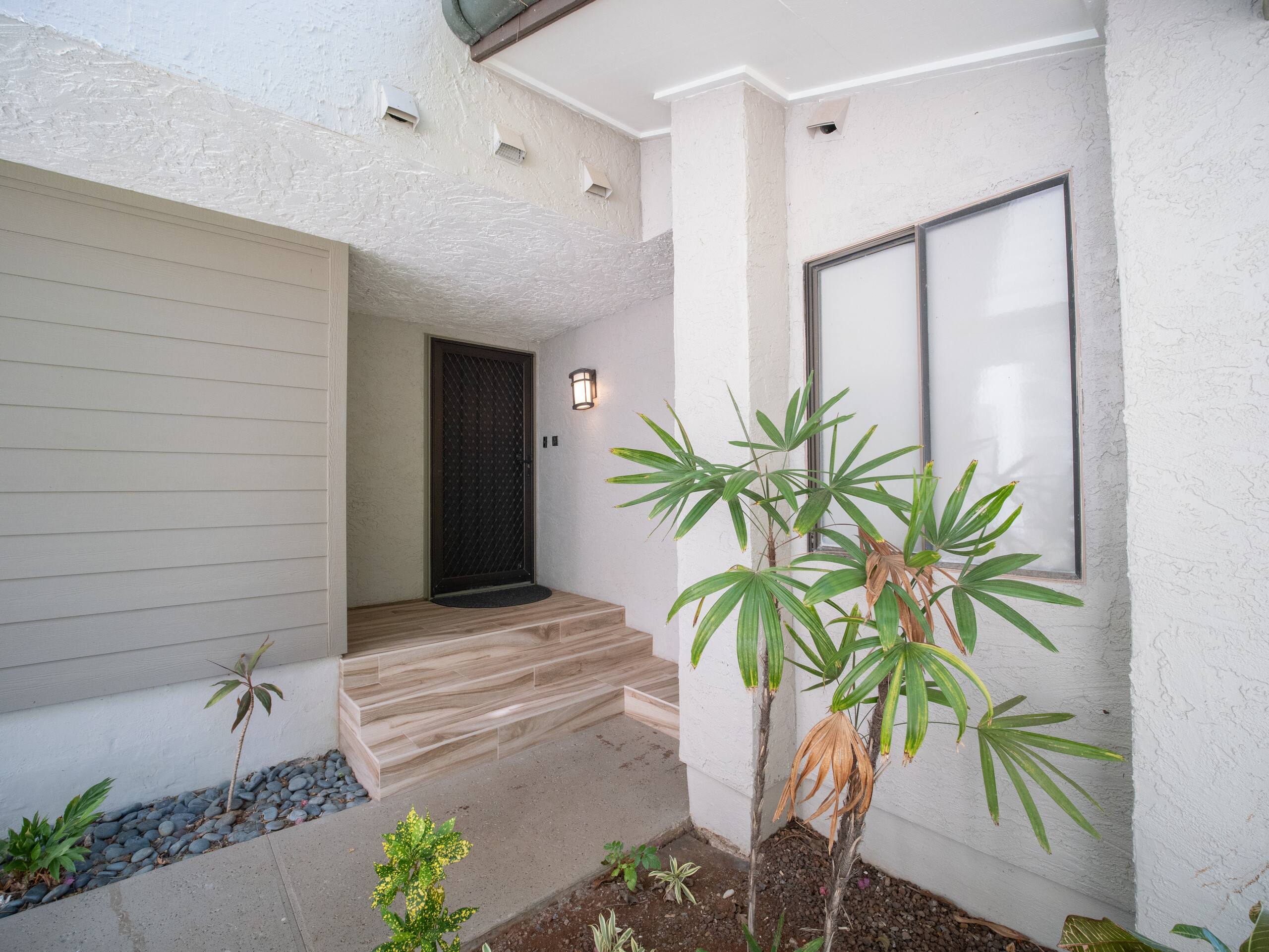 Home in Lahaina · ★4.22 · 4 bedrooms · 8 beds · 4 baths - Image 101