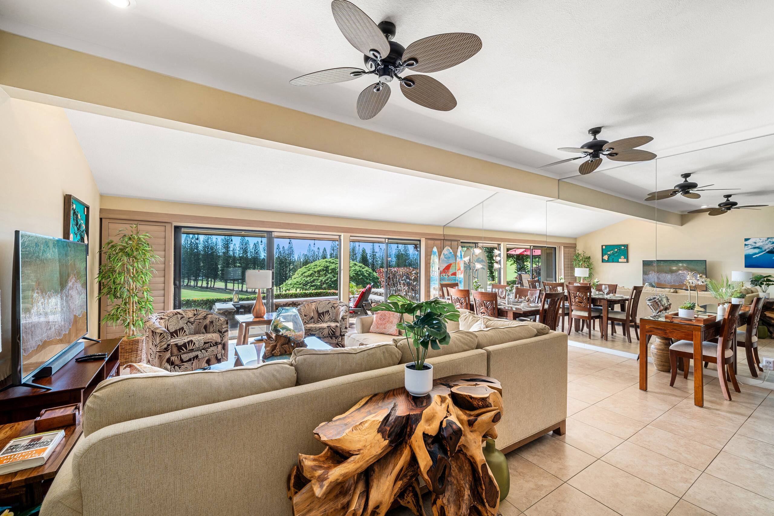 Home in Lahaina · ★4.22 · 4 bedrooms · 8 beds · 4 baths - Image 14