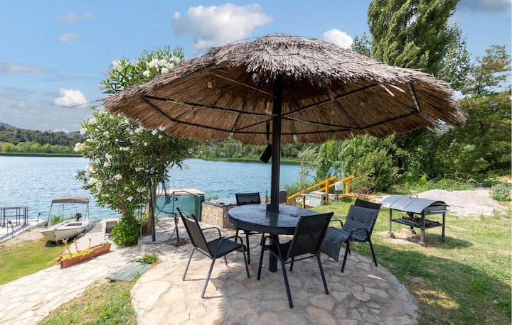 Lovely Apartment In Ploce With Wifi - Ploče