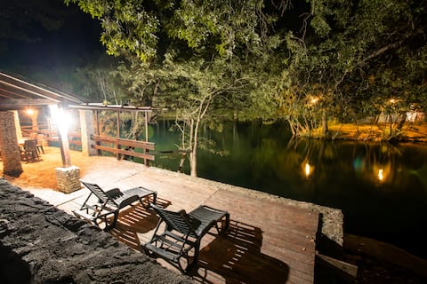 Riverside Cabin - Apartment with Terrace