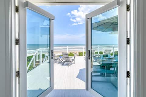 Beachfront, Pool and Hot Tub, $300 in Free Tickets