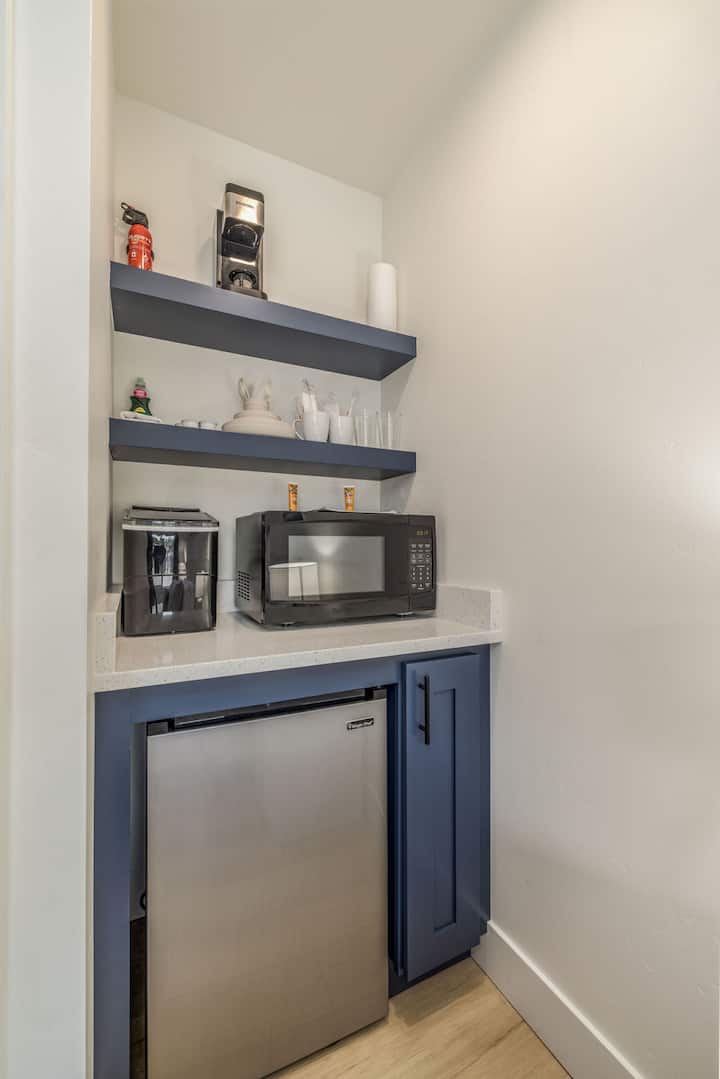 Affordable Studio #10-lake Cda & Kootenai Hospital - Coeur d'Alene, ID
