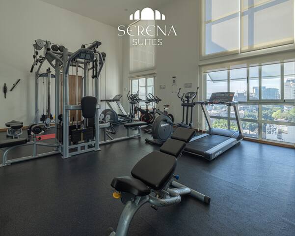 Radiant Rooftop 2BR in Central Condesa w AC & Pool gallery image 4