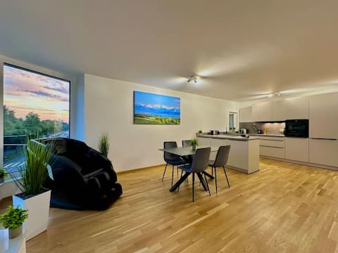 Top Airbnb: Auszeit Apartment Lakeview • Lake Constance View in Friedrichshafen