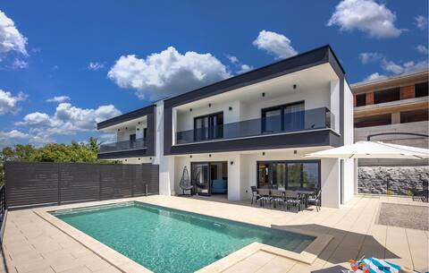 Amazing home in Kostrena with house sea view