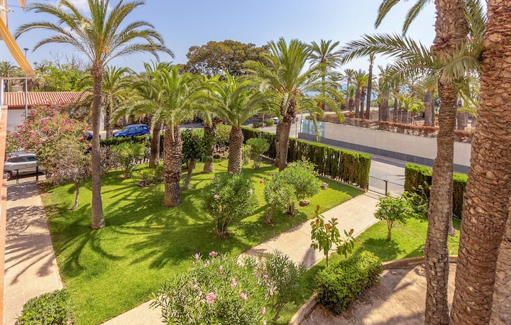 3 Bedroom Awesome Apartment In Torrevieja - Cabo Roig