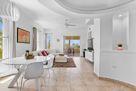 Vista de Palmas | Tropical Haven w. Pool Access