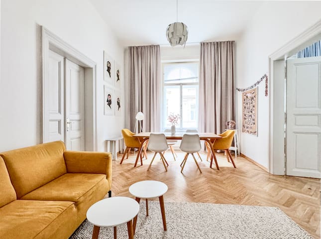 Best home away from home 5 min from Charles Bridge gallery image 2