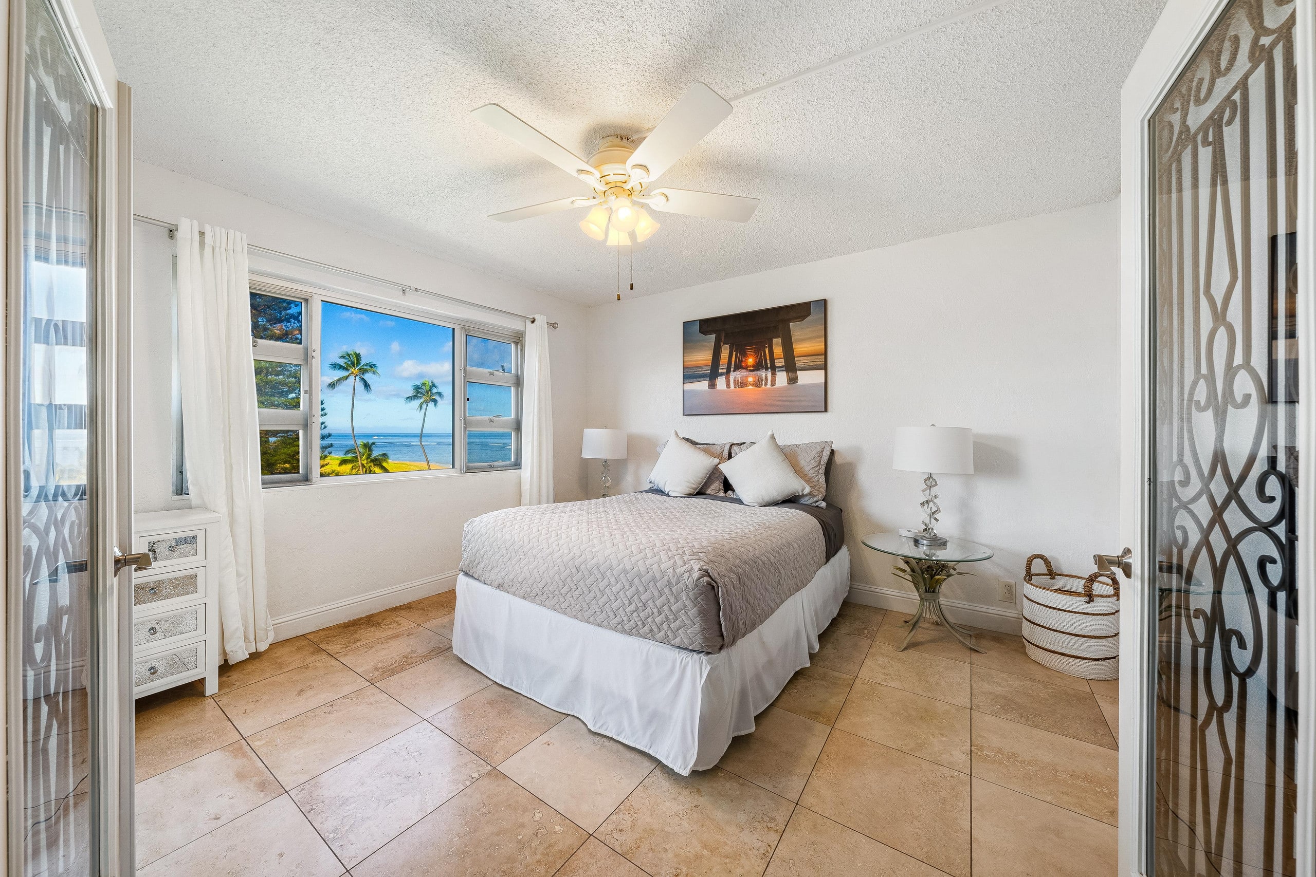 Condo in Kihei · ★4.9 · 2 bedrooms · 3 beds · 2 private baths - Image 2
