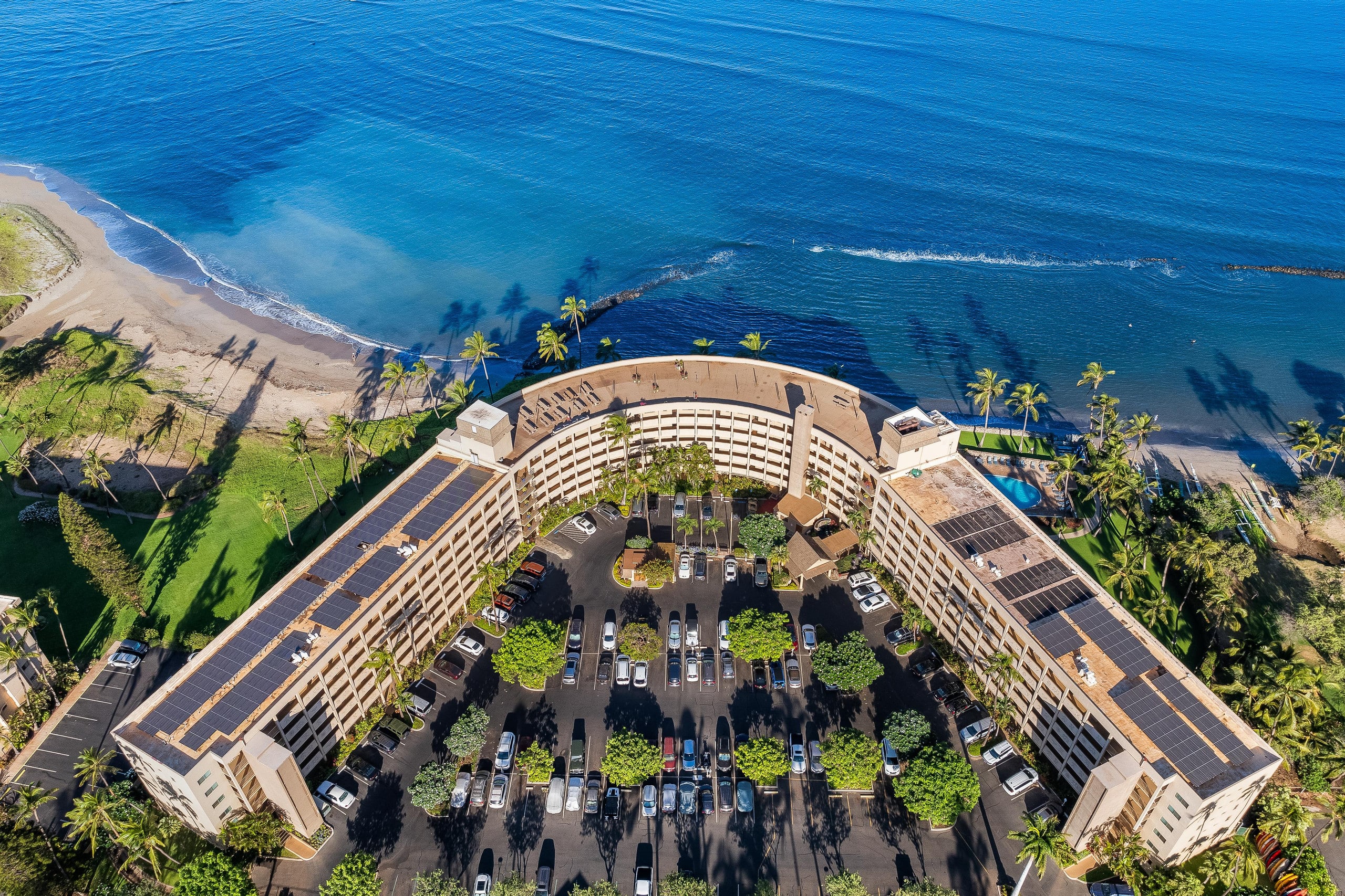 Condo in Kihei · ★4.9 · 2 bedrooms · 3 beds · 2 private baths - Image 3