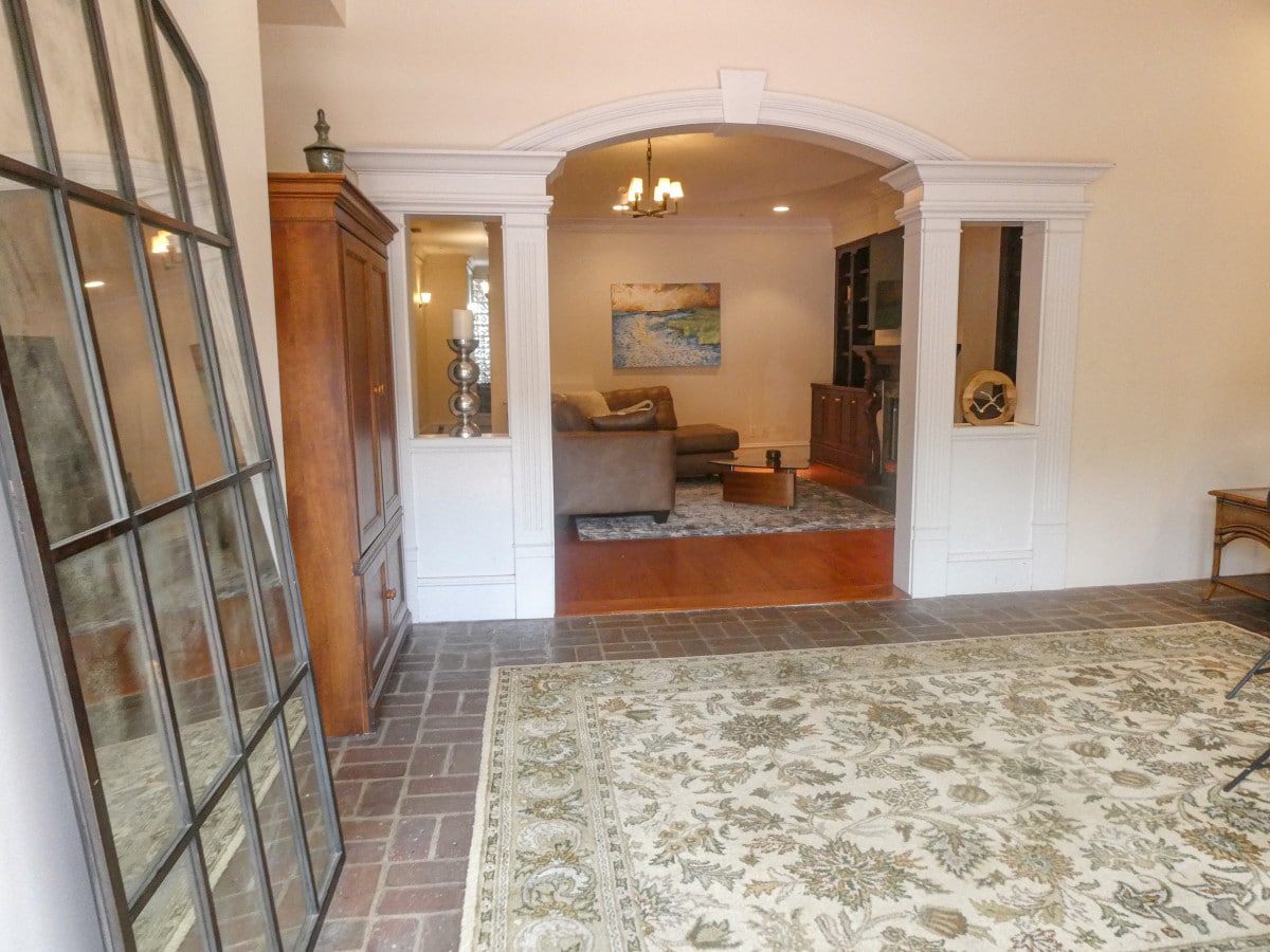 סלון מהכניסה