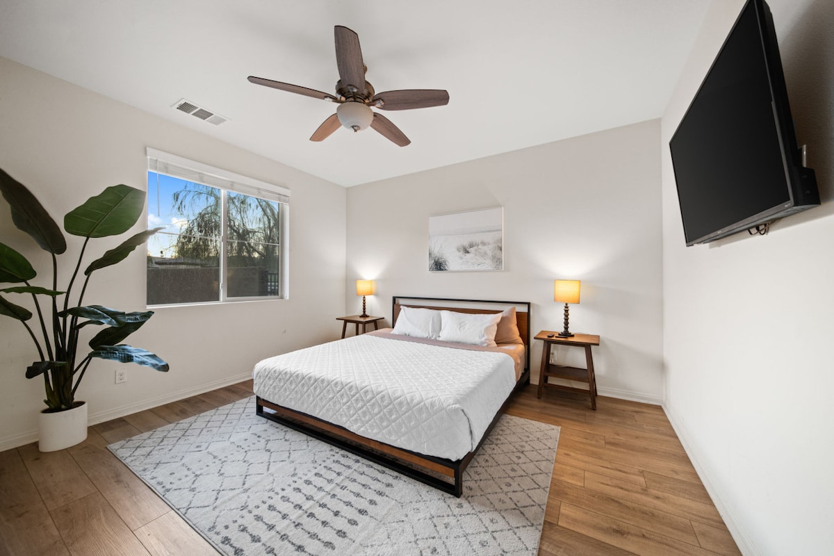 Удобно легло с естествено осветление.