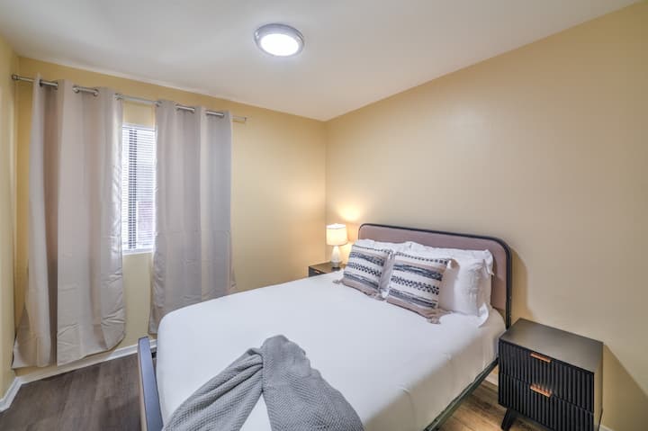 Dormitorio 2 con cama doble.