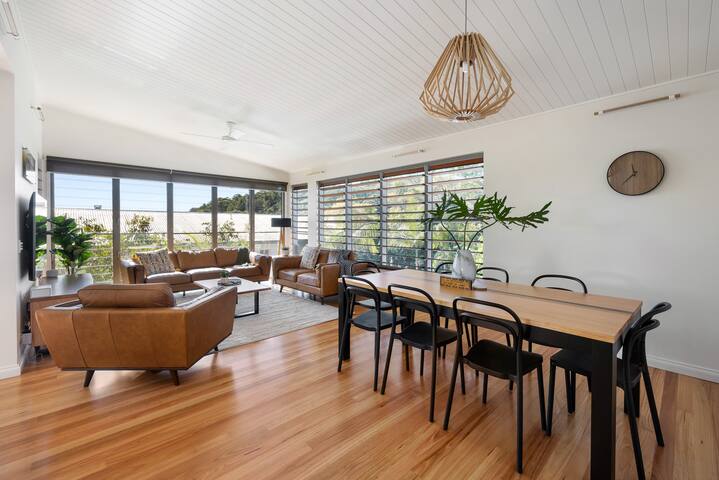 Serene Retreat with Pool & View gallery image 5