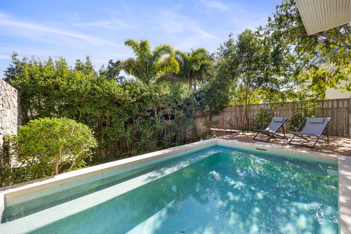 Serene Retreat with Pool & View gallery image 3