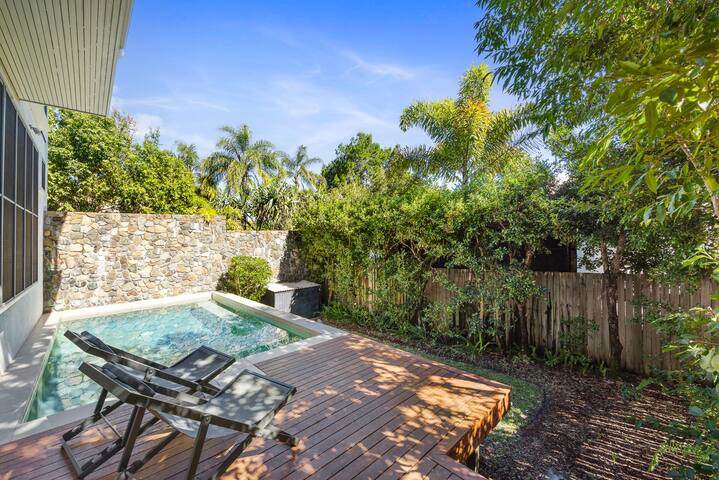 Serene Retreat with Pool & View gallery image 2