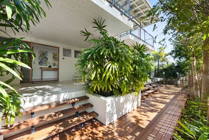 Serene Retreat with Pool & View gallery image 4