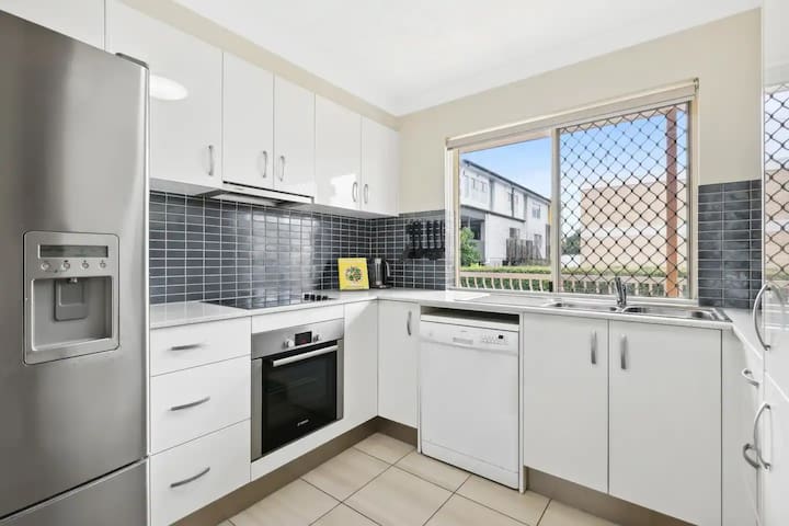 Airtrip Brisbane managed Airbnb listing 1