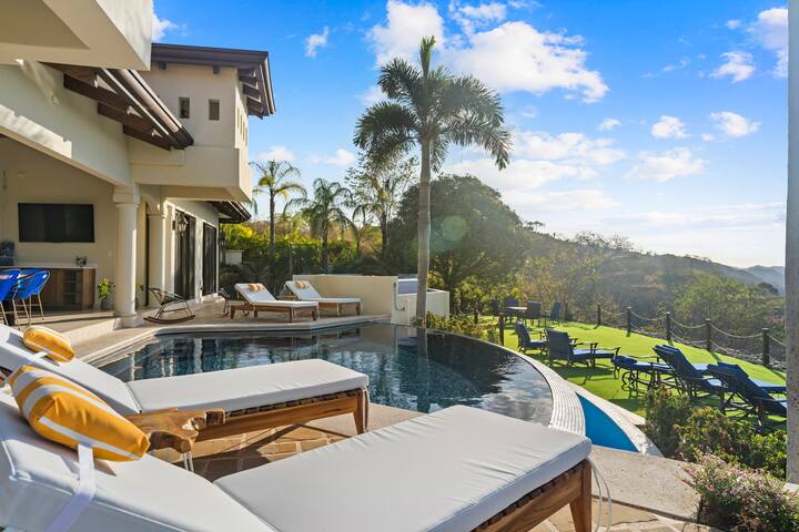Oceanview Villa | Pool, Hot Tub & Breakfast