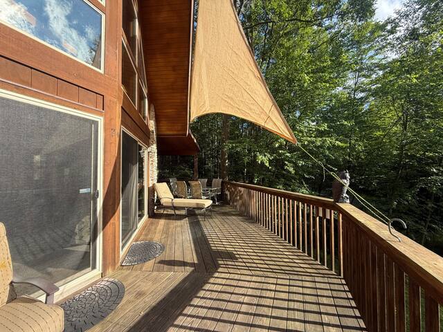 Alpine Lake Vacations managed Airbnb listing 2