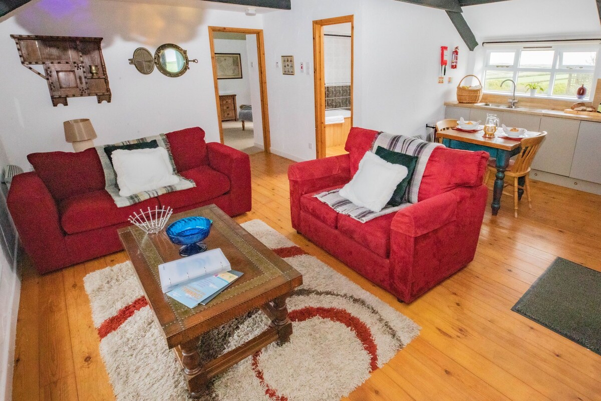 Successful Airbnb property: Bligh - cosy cottage near Crackington Haven in St. Gennys