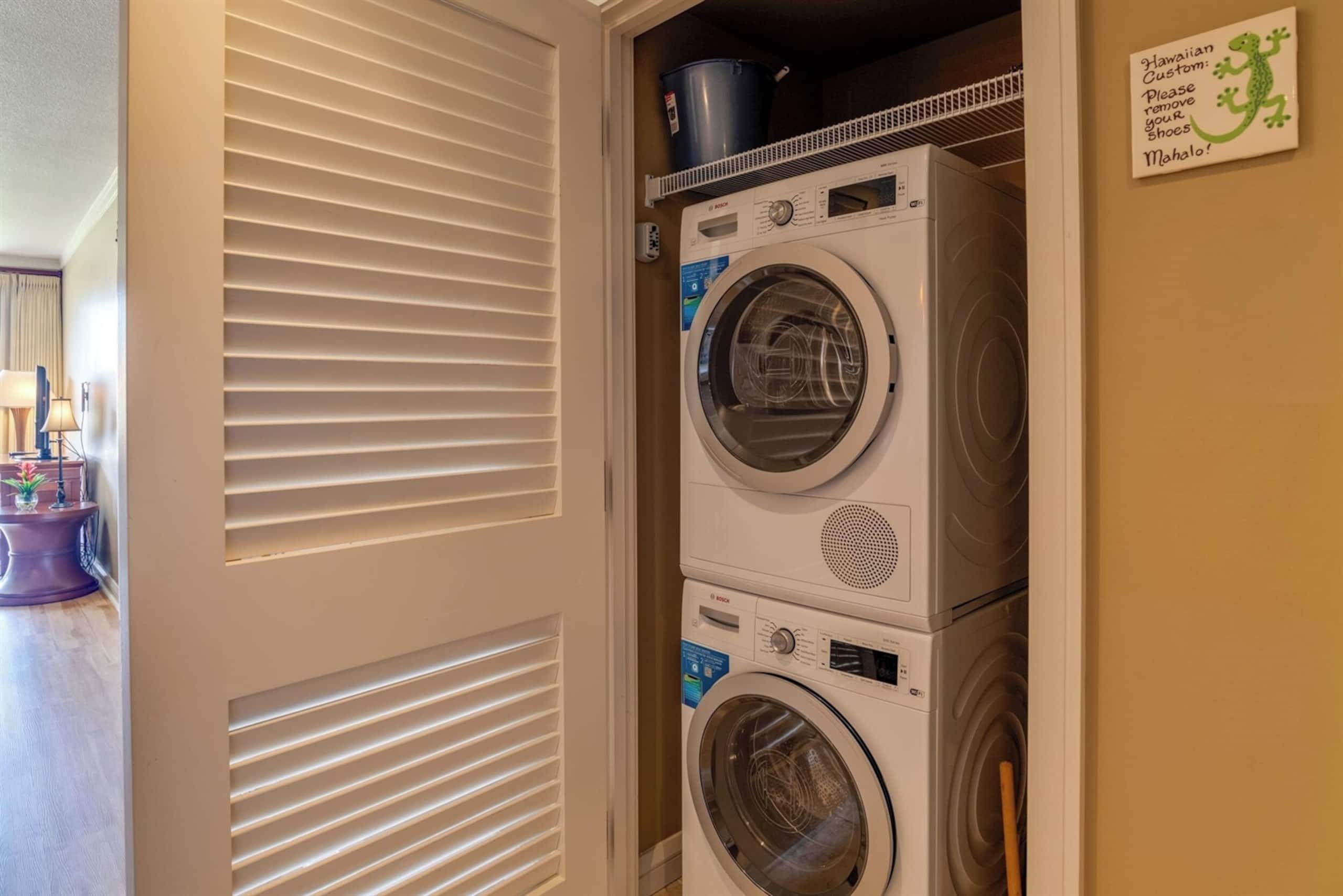 Condo in Lahaina · ★4.96 · 2 bedrooms · 3 beds · 1 bath - Image 23
