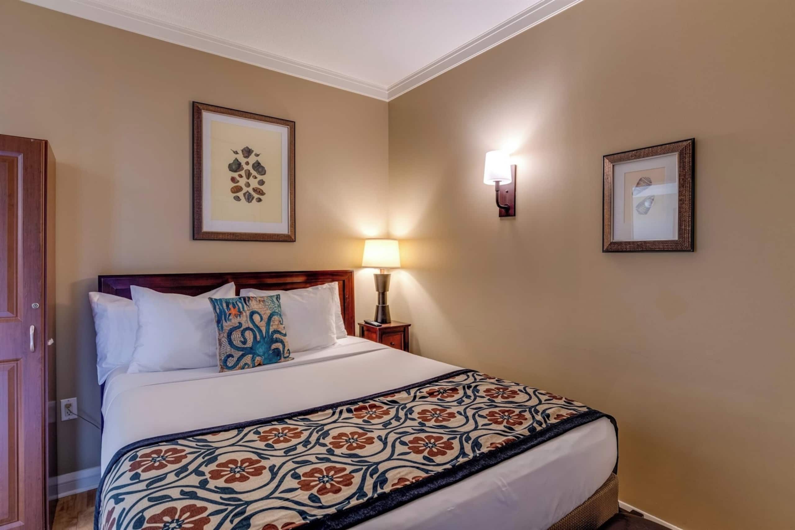 Condo in Lahaina · ★4.96 · 2 bedrooms · 3 beds · 1 bath - Image 20