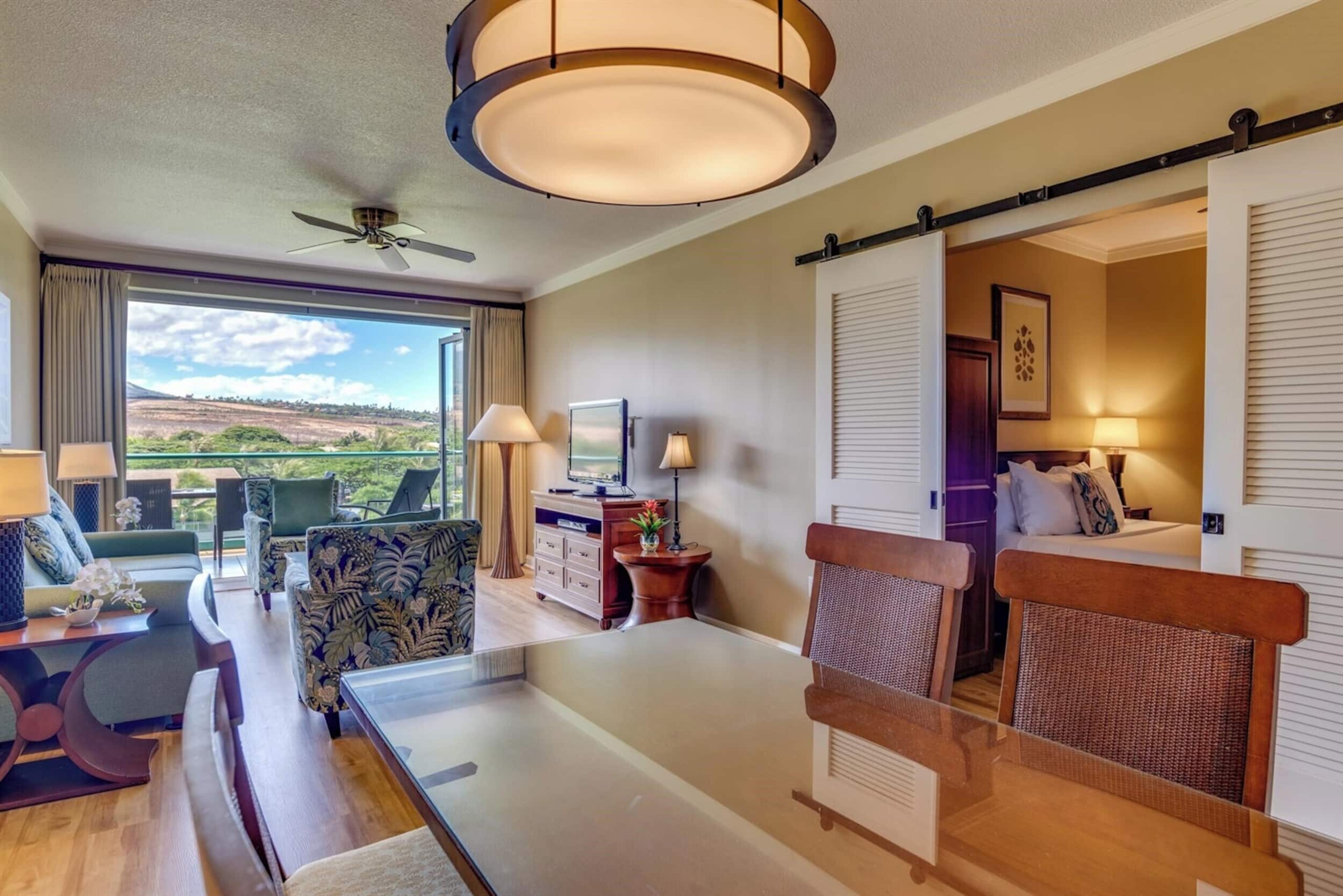 Condo in Lahaina · ★4.96 · 2 bedrooms · 3 beds · 1 bath - Image 7