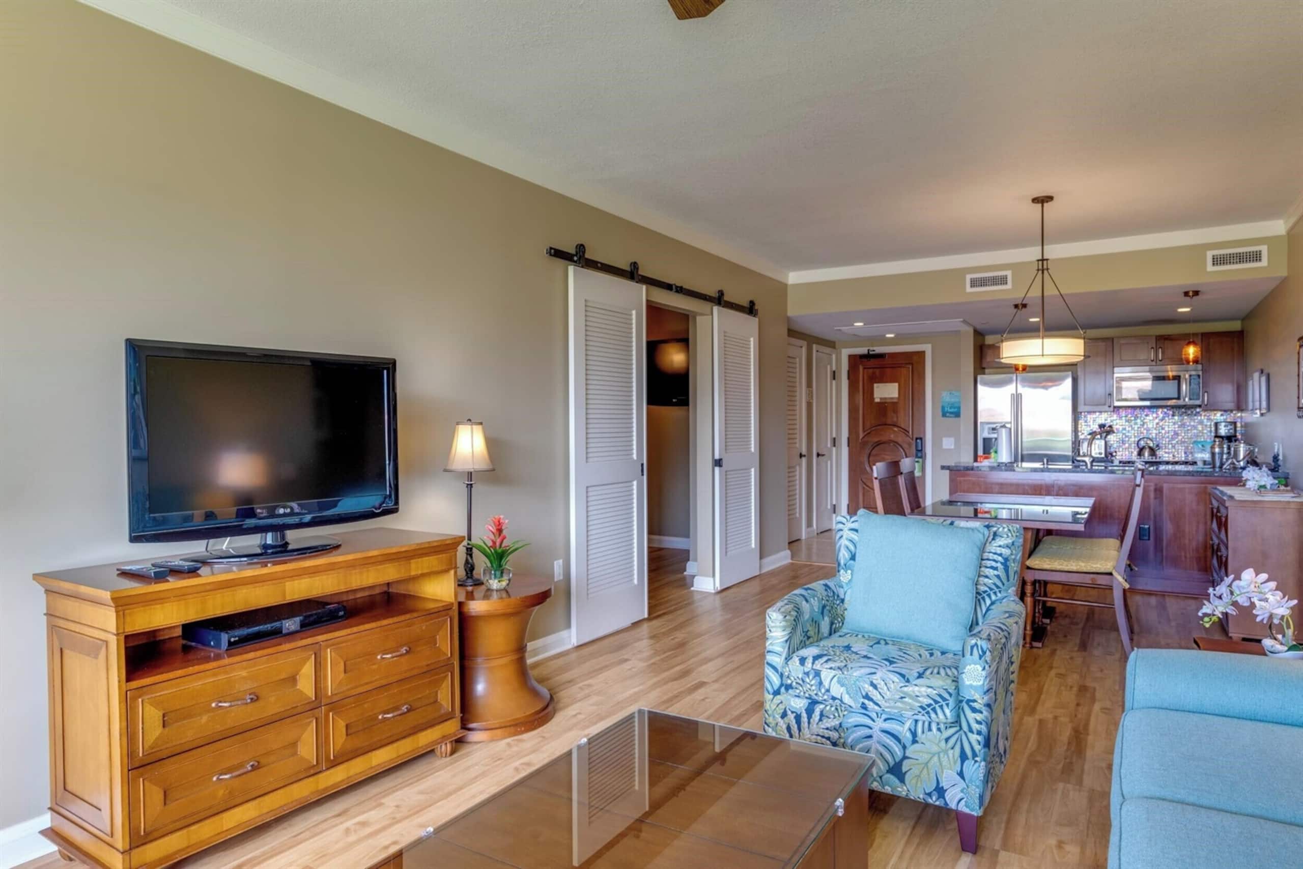 Condo in Lahaina · ★4.96 · 2 bedrooms · 3 beds · 1 bath - Image 13