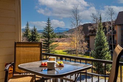Lakefront Condo w/ EV Charger & Hot Tub Access