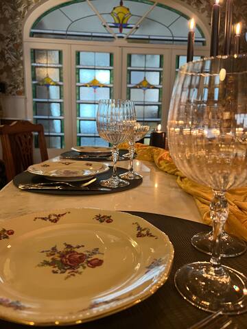 La Petite Foret | Art Deco Apartment in Brussels gallery image 5