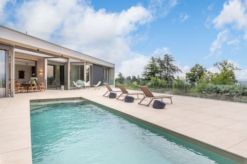 Futuriste - Exceptional residence with panoramic