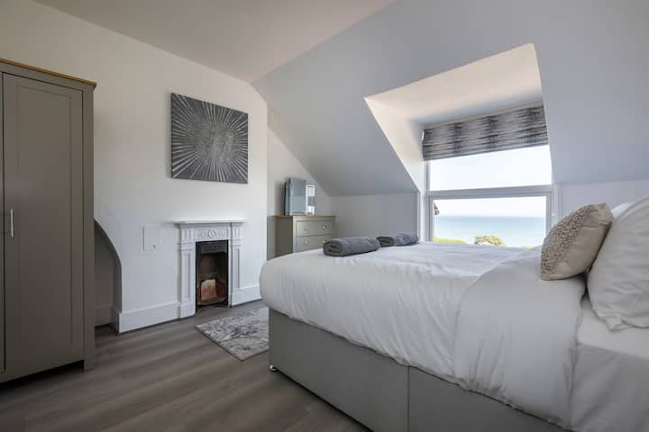 Pamje nga deti në King Room